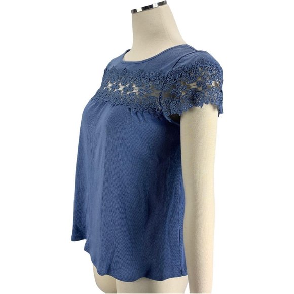 Lauren Conrad LC Blue Lace XS Blouse Romantic Deli - Picture 2 of 7